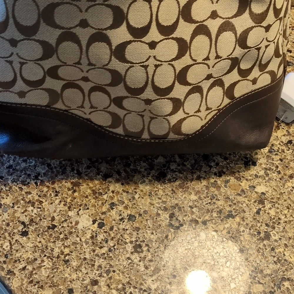 Coach Tan and Brown Signature Shoulder Bag - Picture 4 of 15